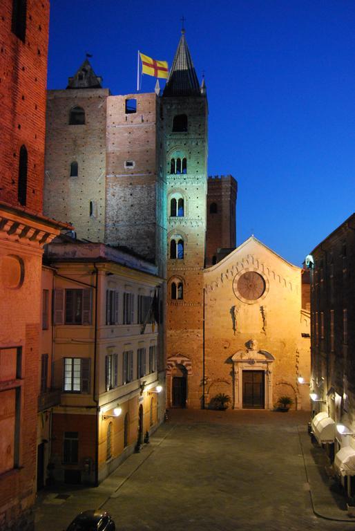 Palazzo Lengueglia B&B Albenga Eksteriør billede