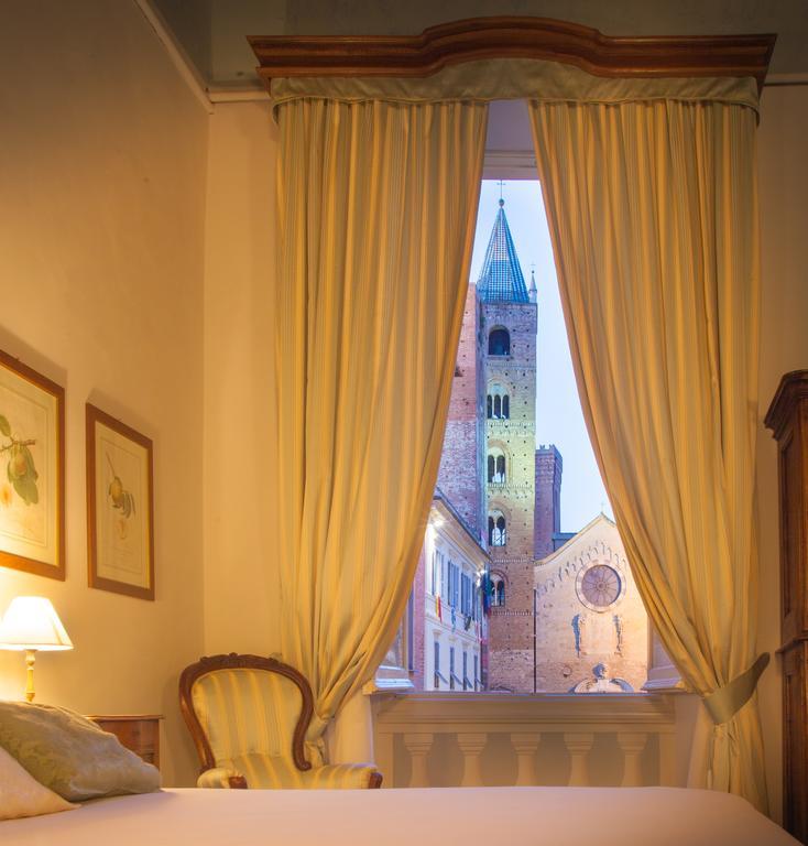 Palazzo Lengueglia B&B Albenga Eksteriør billede