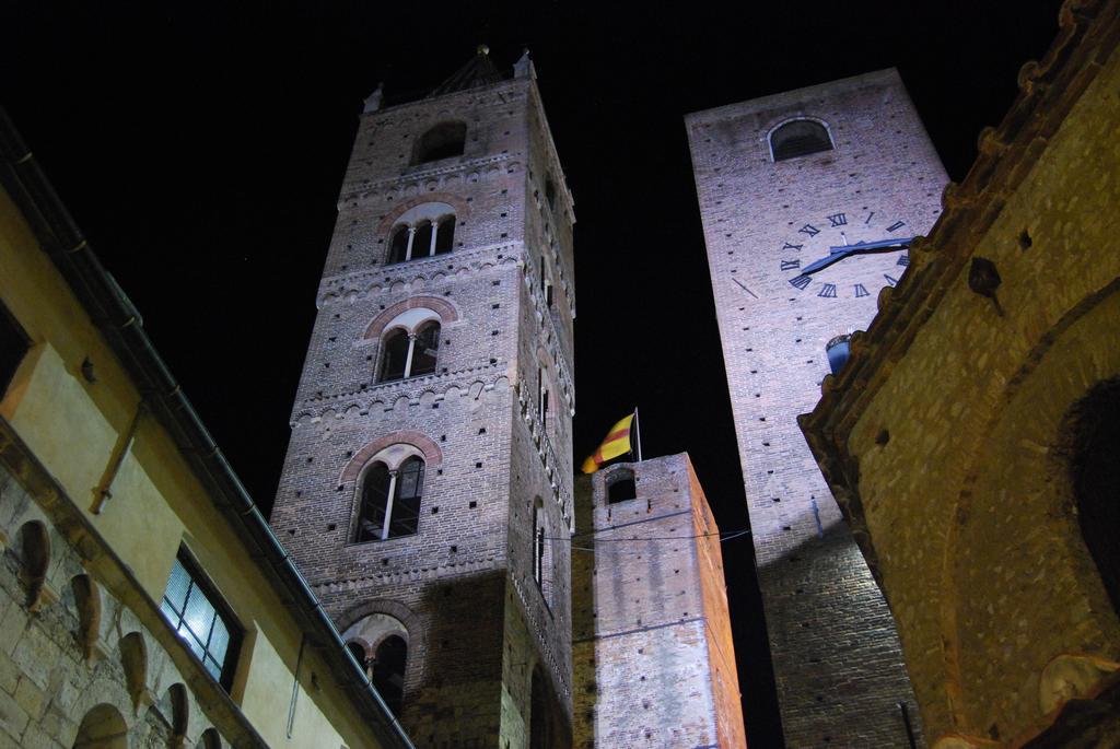 Palazzo Lengueglia B&B Albenga Eksteriør billede