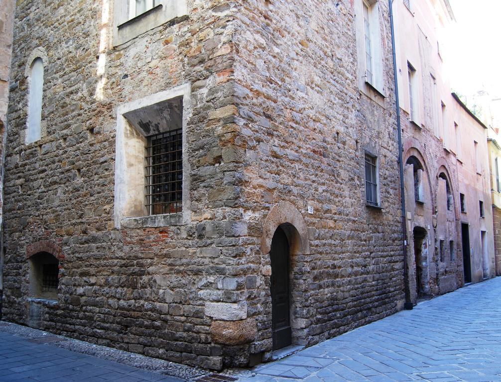 Palazzo Lengueglia B&B Albenga Eksteriør billede